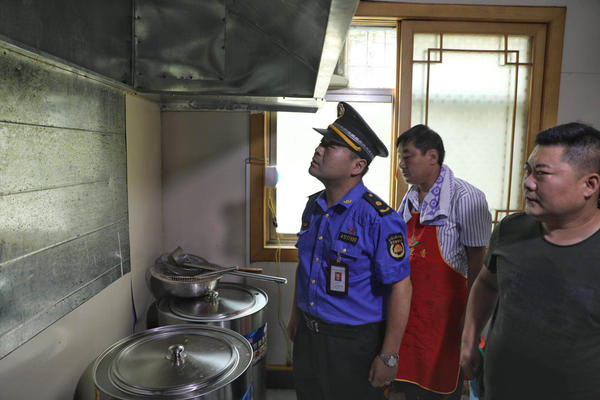 河南明确餐饮服务项目的选址"红线"