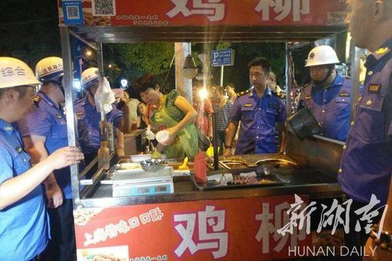 珠晖区专项整治油烟直排