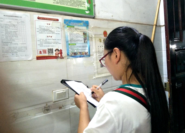 镇远县开展城区油烟污染专项整治行动