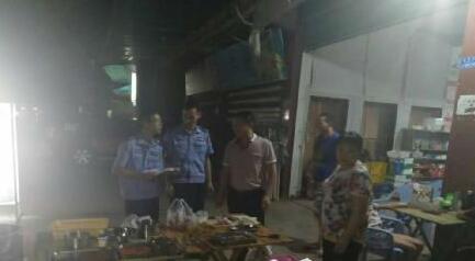 宗场镇城管开展夜间烧烤油烟噪音整治
