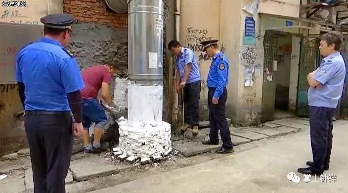 钟祥市三餐馆油烟噪音扰民 城管局责令整改拆除