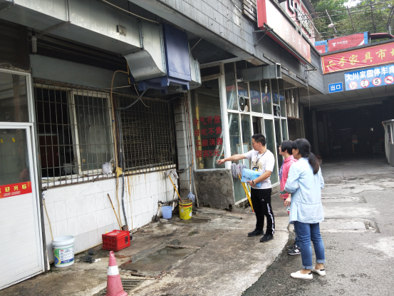 重庆市沙坪坝区审计局关注餐饮油烟治理