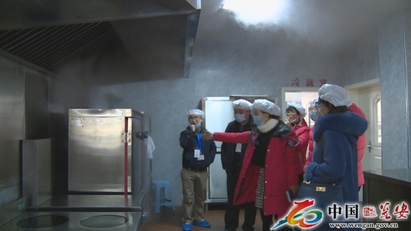 瓮安县多部门联合开展餐饮油烟污染整治行动