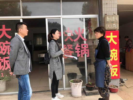 坨院街道对辖区内的军民社区进行油烟净化器排查