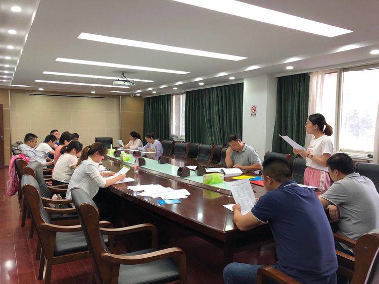 秦岭路街道组织召开油烟净化专项治理工作部署会