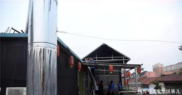 沂水县综合行政执法局开展夜查行动