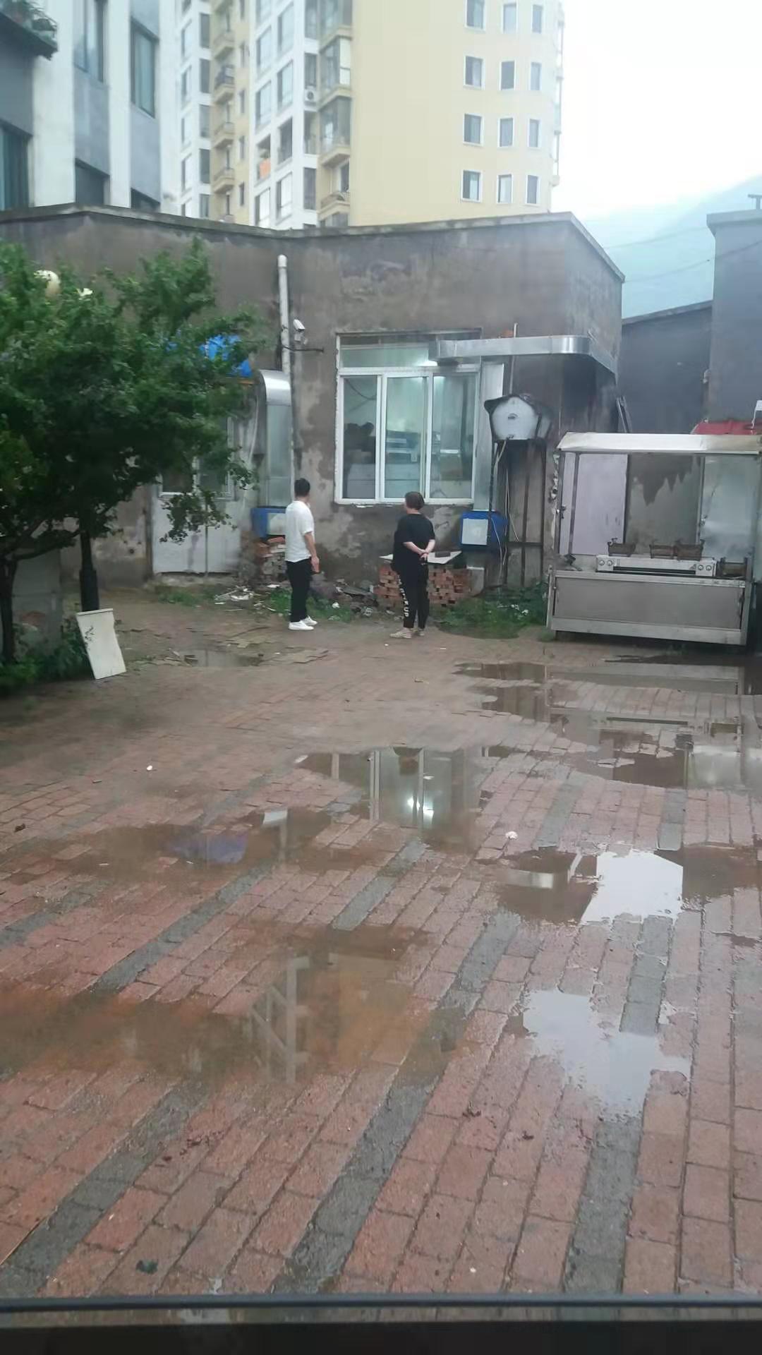 南芬区环保局组织开展餐饮油烟专项检查行动
