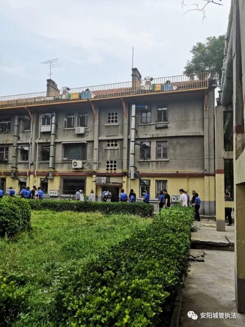 安阳市城市管理局召开餐饮油烟治理现场观摩会
