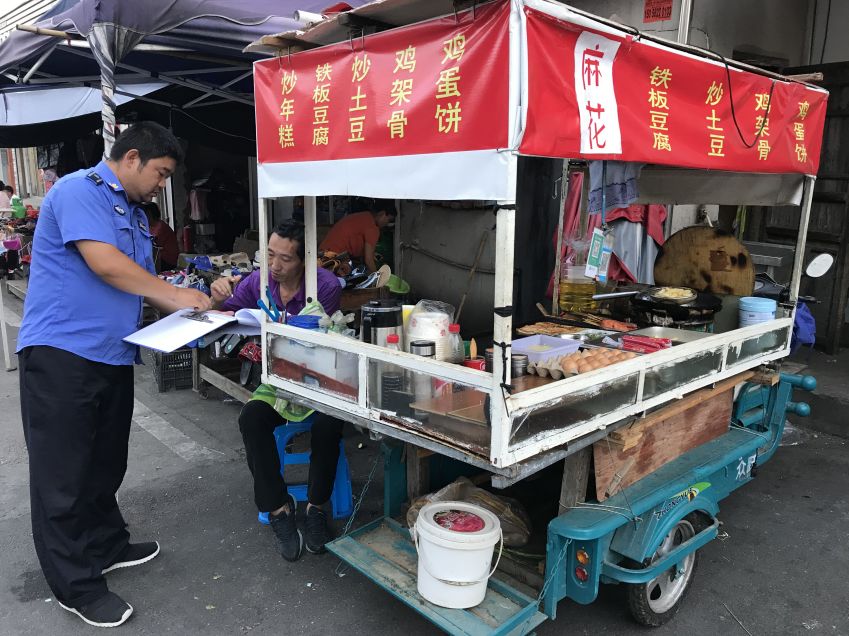 匡堰镇开展餐餐饮业单位突击检查