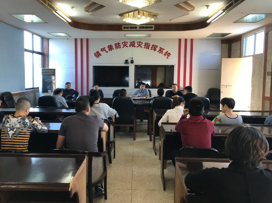 步文街道召开主城区餐饮服务业油烟污染专项治理动员会