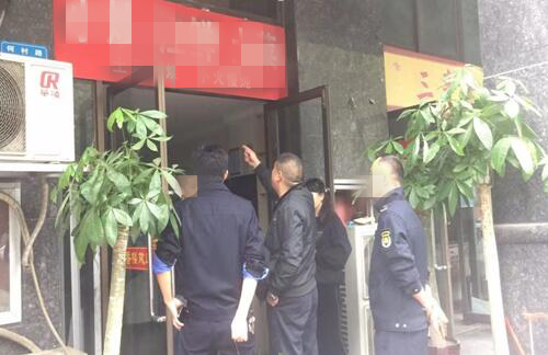 铜陵市铜官区采取“三个一批”措施推进餐饮业油烟污染整治