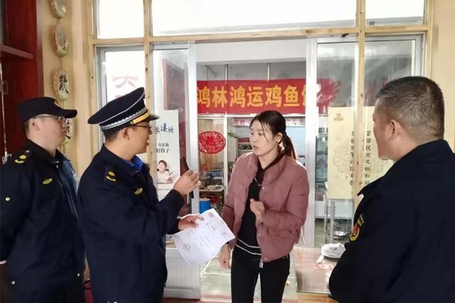 善南街道执法中队在辖区开展餐饮业油烟治理行动