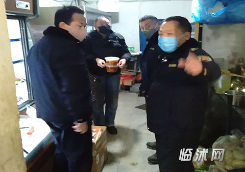 临沭县综合行政执法局开展餐饮油烟治理工作