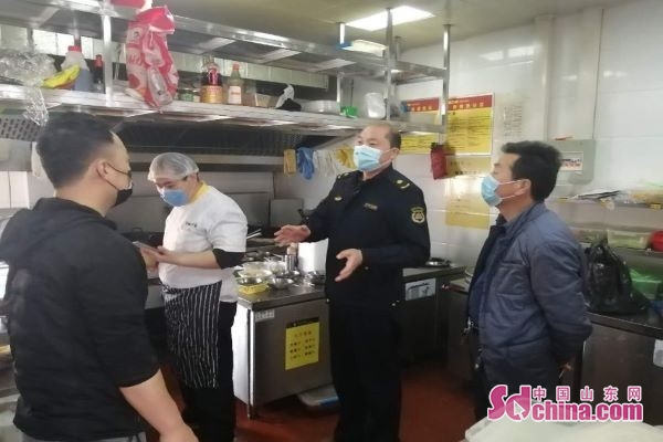 定陶区综合行政执法局多措并举严查餐饮疫情防控工作