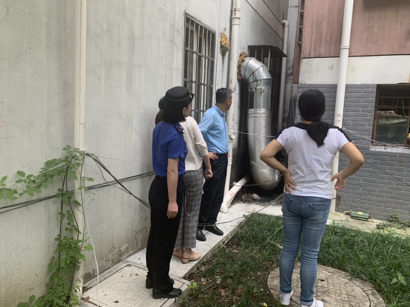 南湖新区加强区域内餐饮服务业油烟污染治理