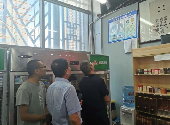 济南市餐饮油烟治理联合督导组督导检查市中区餐饮油烟污染防治工作