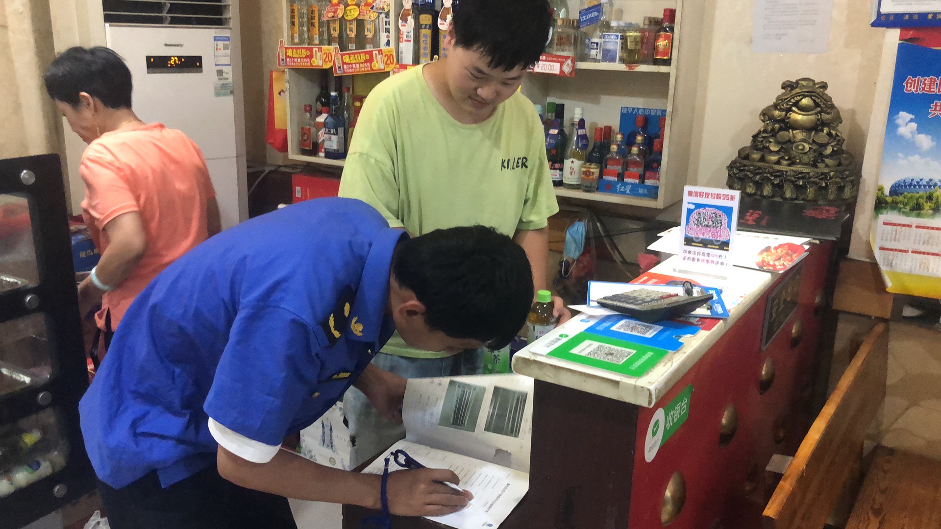 任丘办三举措开展餐饮油烟治理专项行动