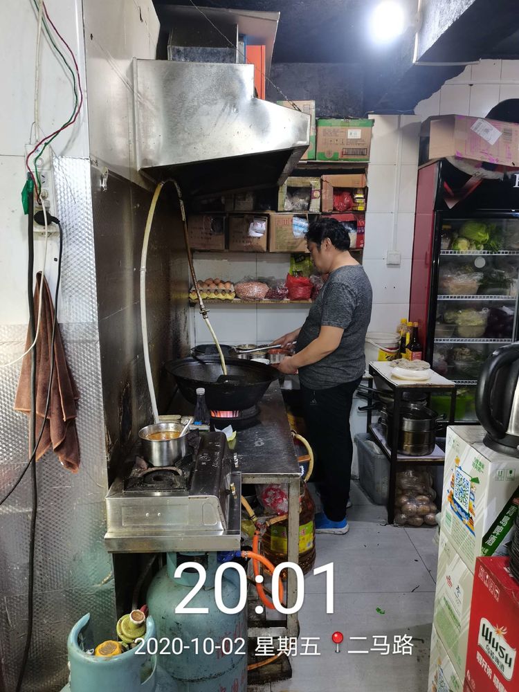自强路街道治污减霾办开展铁腕治霾各项巡查管控工作