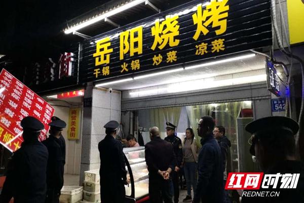 文源街道向餐饮油烟再“亮剑”