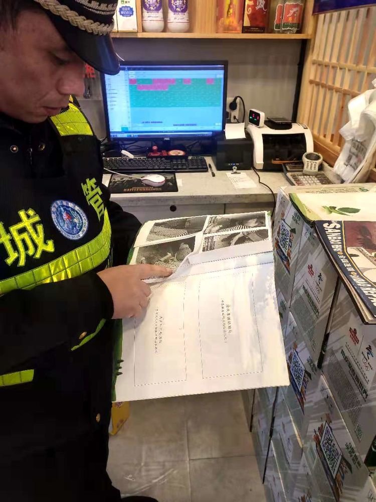 长安城管执法韦曲中队开展15条街15家餐饮单位日常检查