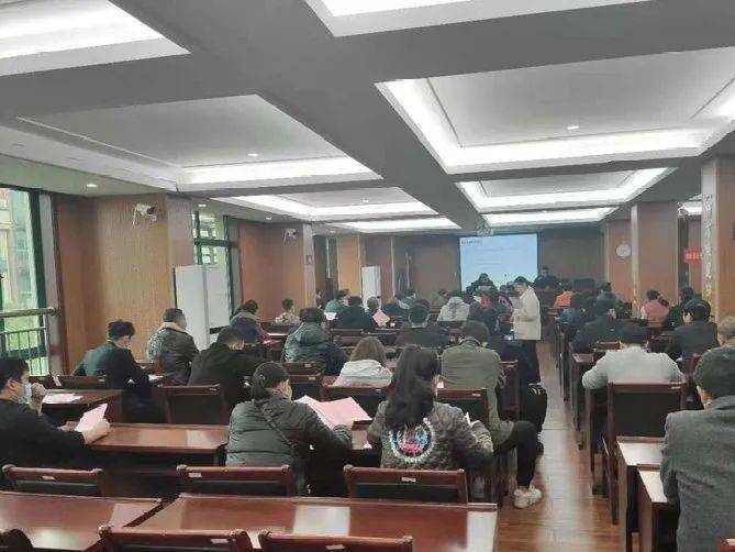北苑街道复兴社区召开餐饮单位油烟净化专项整治会议