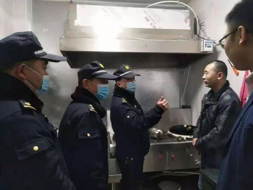 曹县综合行政执法局推进餐饮油烟污染治理工作