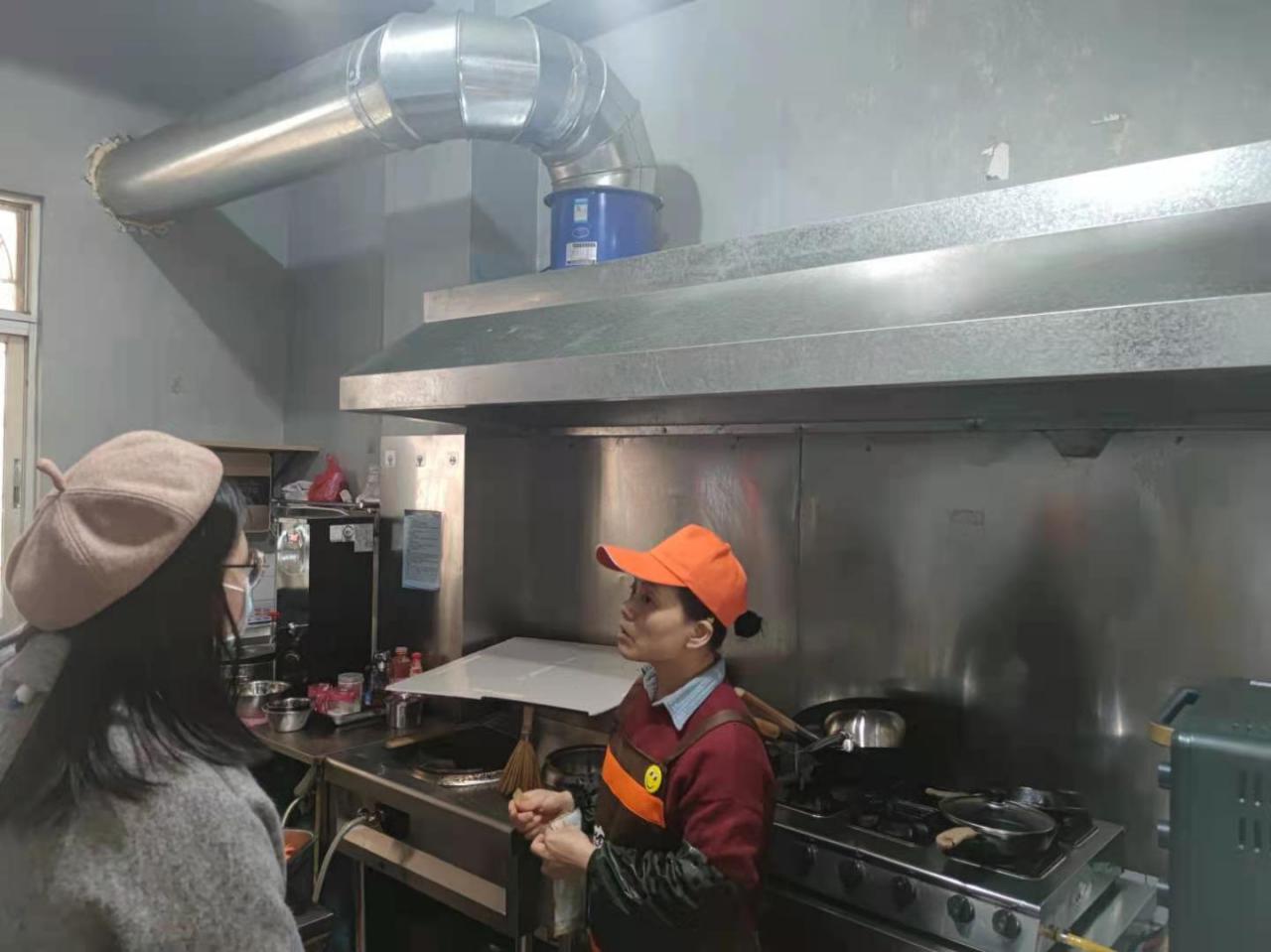 同安生态环境局开展餐饮行业油烟治理专项检查工作
