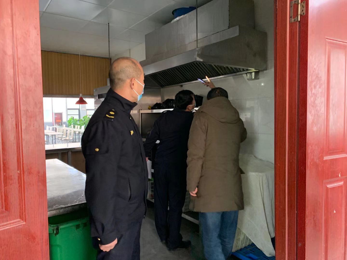 广武镇开展餐饮行业油烟污染治理工作