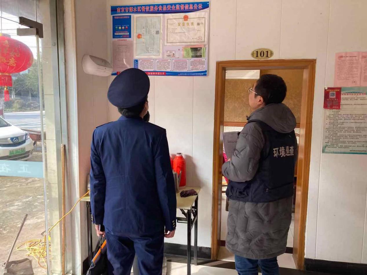 溧水区白马镇开展餐饮油烟污染防治巡查整治