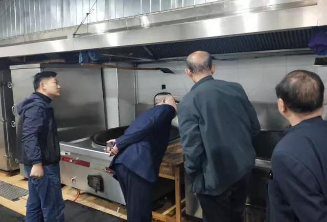 运城市教育局开展校园食堂油烟整治