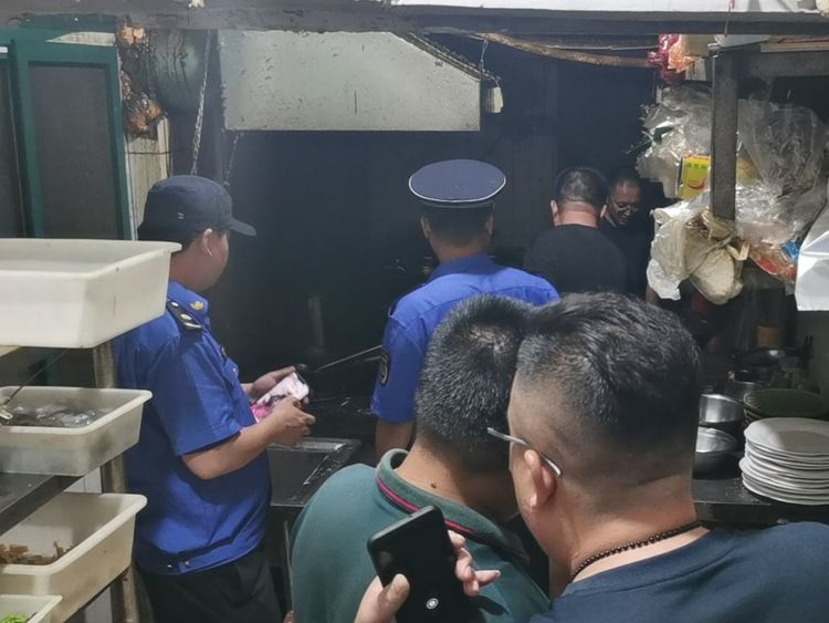 兴隆街道三举措推进辖区餐饮油烟污染治理