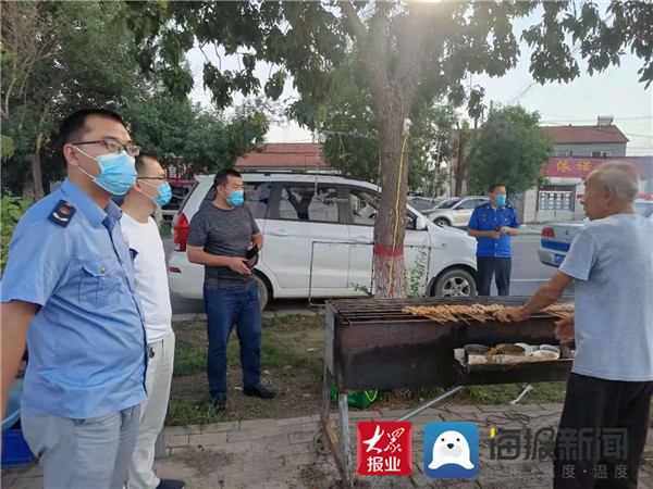 金阳街道开展露天烧烤油烟污染专项整治行动