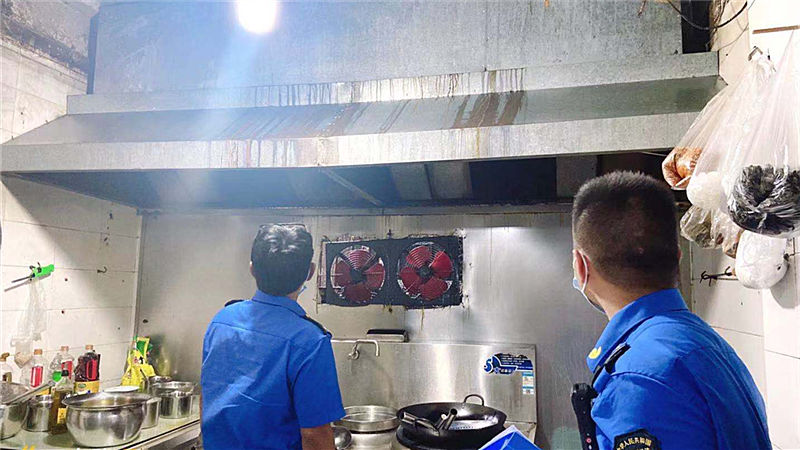 长宁县开展餐饮业油烟污染治理情况专项执法检查