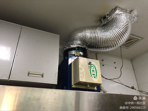 中铁一局社区四级网格员开展辖区餐饮店巡查