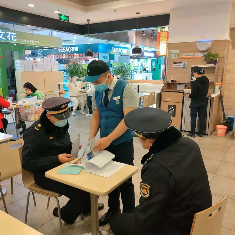 曲江执法中队开展治污减霾专项工作