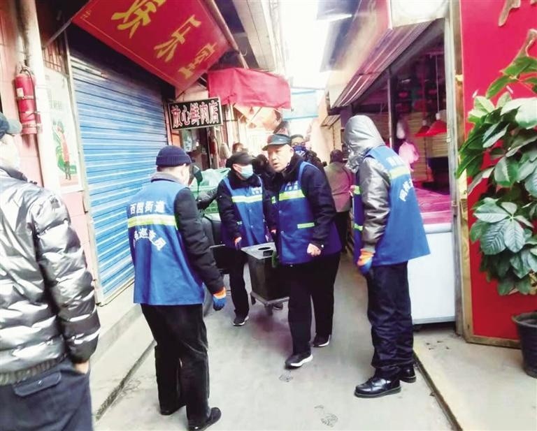 下西园社区开展餐饮油烟专项整治行动