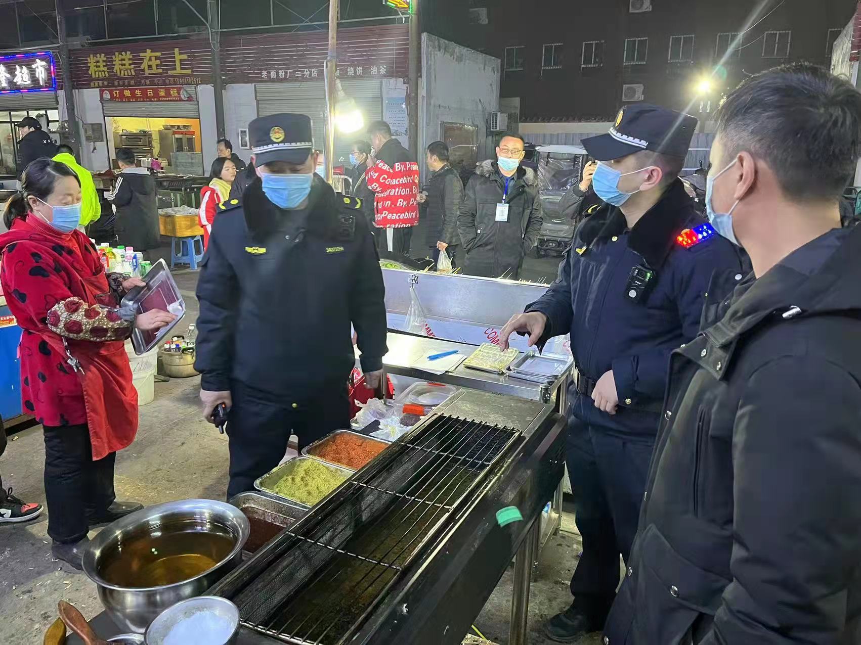 濉溪县开展夜市餐饮油烟污染及清洁能源利用情况摸排整治