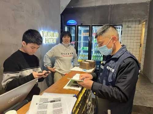 翠云路街道办事处三举措强化油烟污染治理