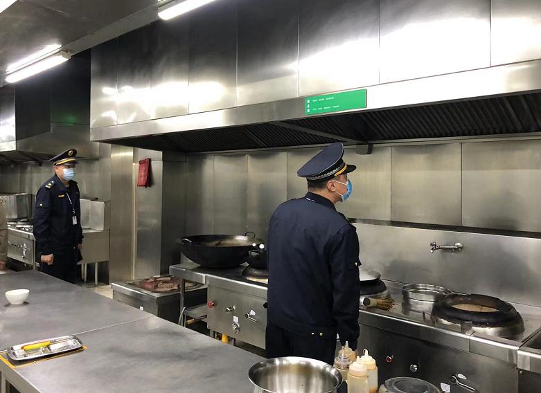 建中街街道办事处加强餐饮油烟污染防治专项整治工作