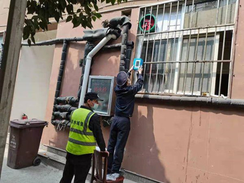 须水街道办事处开展餐饮油烟排查行动