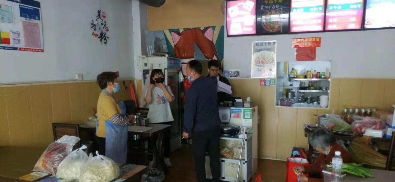 太康东路街道办事处开展餐饮业油烟污染排放检查工作