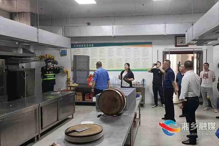 湘乡市城管局执法大队开展餐饮油烟污染问题专项检查行动