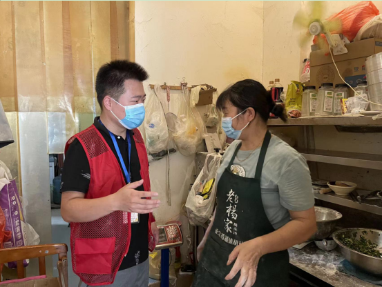 尧化新村社区开展餐饮行业大气污染大检查大整治活动