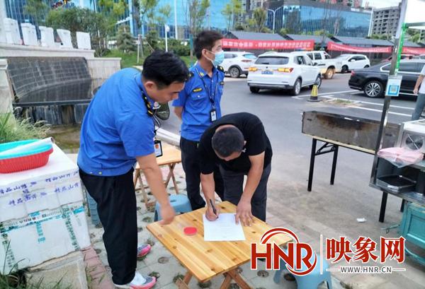 息县多措并举开展夜市摊点专项整治