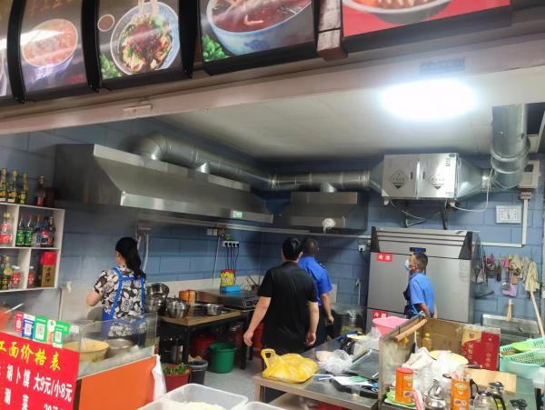 卢氏县城市管理局多举措推进餐饮油烟污染治理
