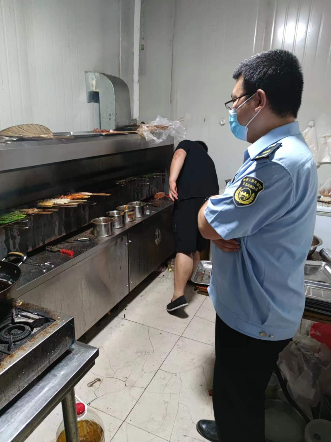 蓟州区生态环境开展辖区街镇餐饮门店油烟净化装置专项检查