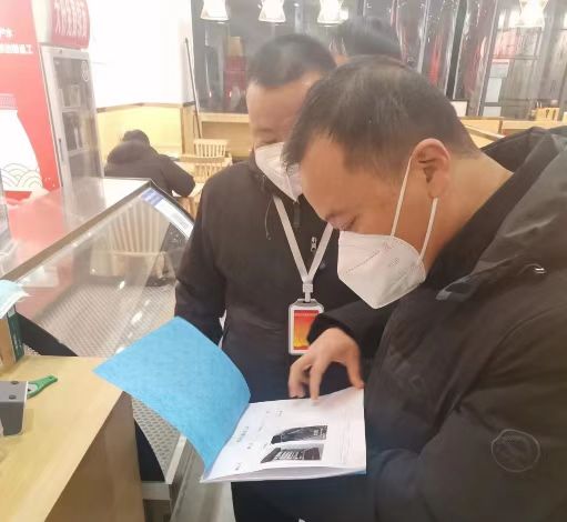 开元路街道开展餐饮油烟污染治理专项检查行动
