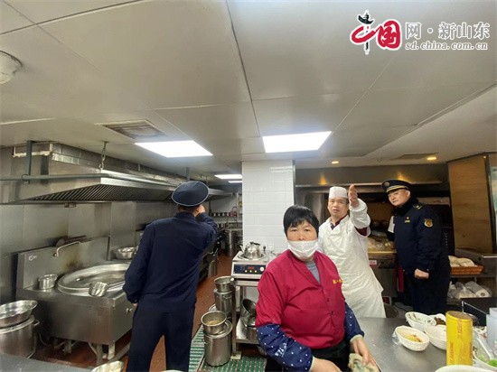 金家岭街道开展餐饮油烟专项整治