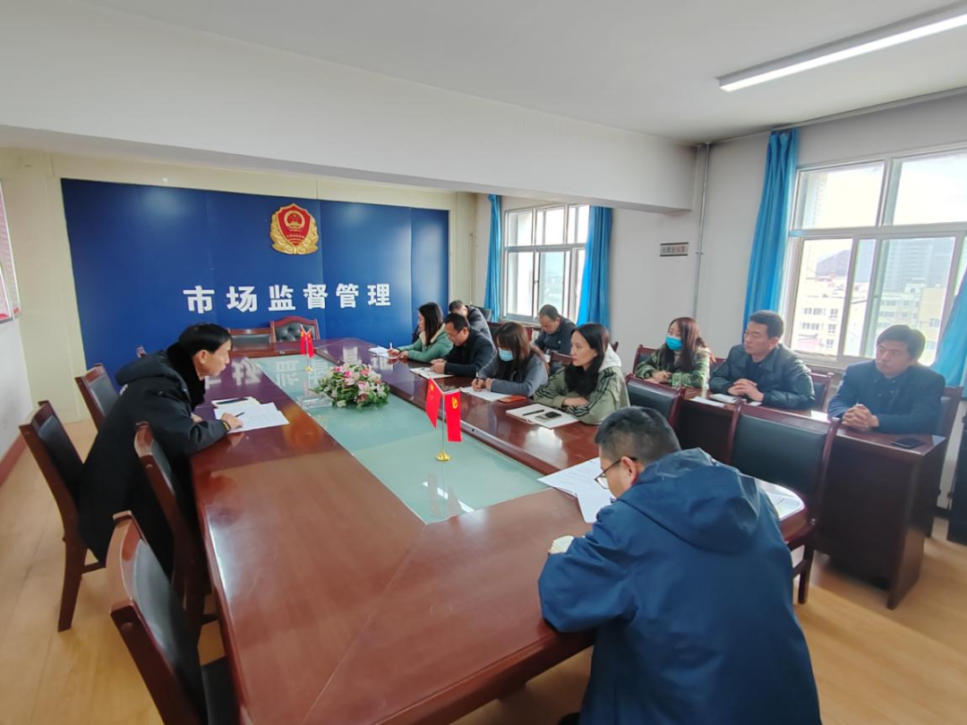 通渭县市场监督管理局开展餐饮服务单位油烟污染防治专项治理行动