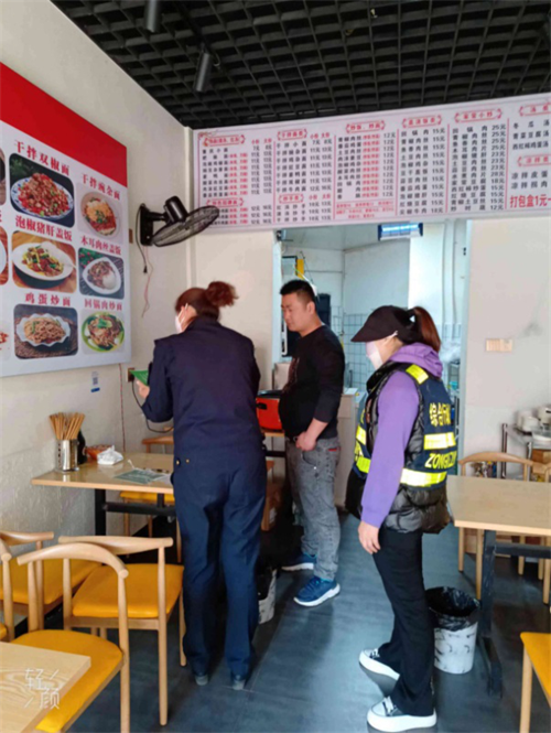 西充县综合行政执法局三举措开展餐饮油烟专项整治行动
